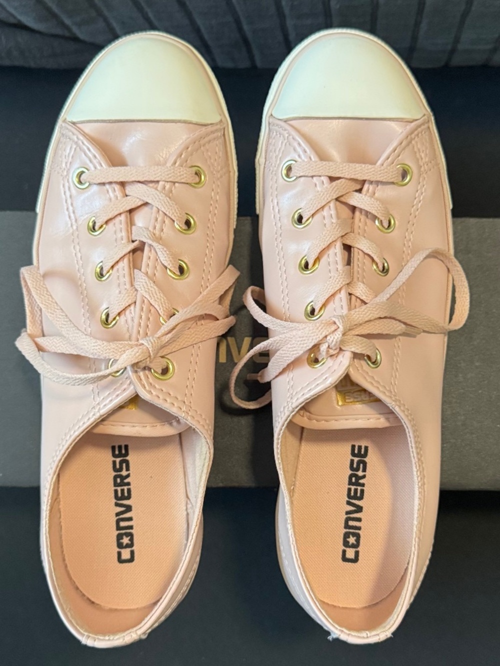 Converse Dainty OX Sneakers